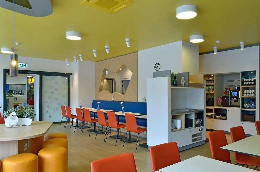 B&B Hotel Frankfurt-Hbf Fráncfort del Meno 0*,